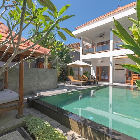 Villa Royal سينغاراجا المظهر الخارجي الصورة
